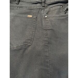 Jachs New York Men's Straight Fit Stretch Traveler Pant". Black Jeans Size 33x29